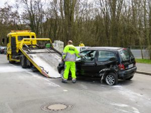 Jungspunde und Senioren am Steuer sind besonders unfallgefährdet